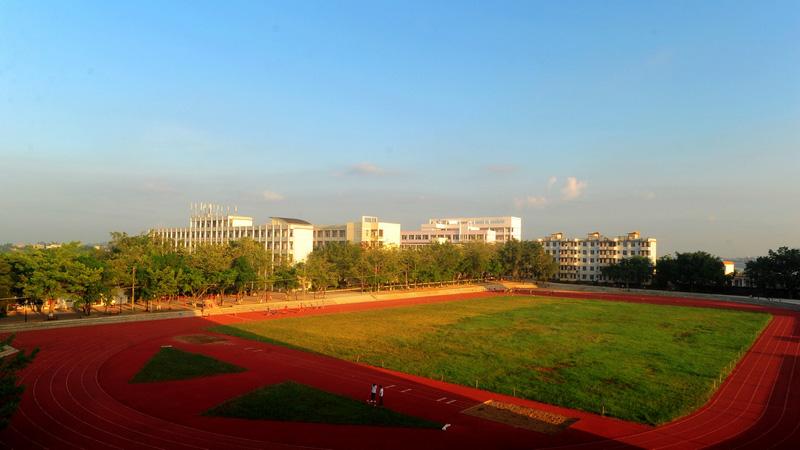 平南县中等职业技术学校